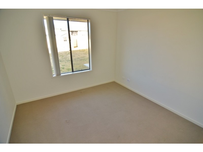 52 Cary Avenue, Wallerawang NSW 2845