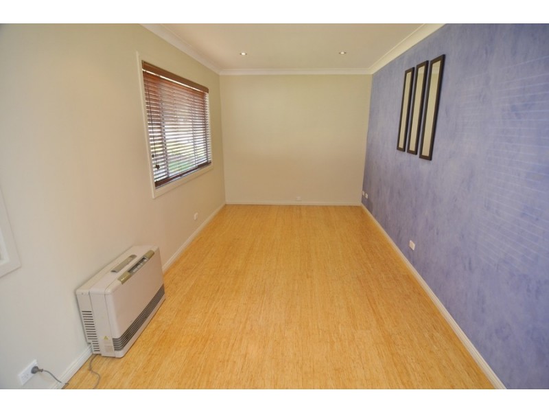 24 Fourth Street, Lithgow NSW 2790
