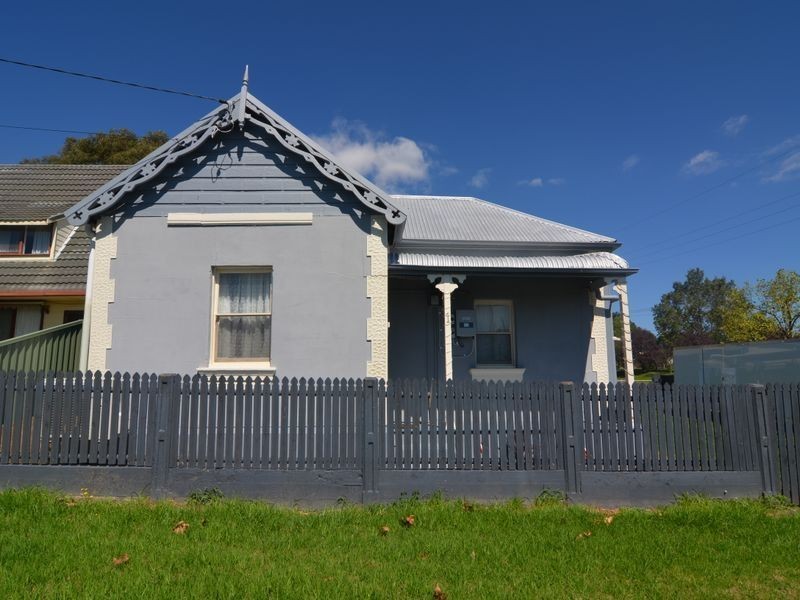 1 Bate Street, Portland NSW 2847