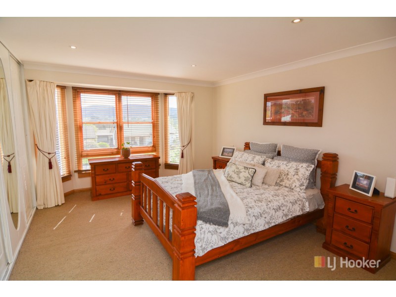 38 Landa Street, Lithgow NSW 2790