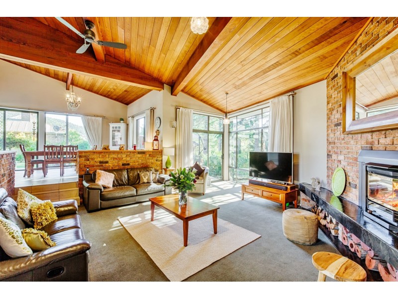 135 Hassans Walls Road, Lithgow NSW 2790