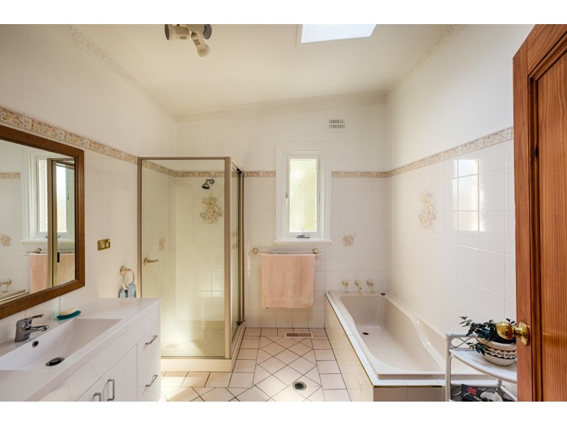 44 Hassans Walls Road, Lithgow NSW 2790