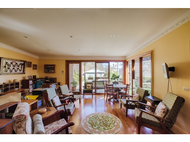 44 Hassans Walls Road, Lithgow NSW 2790