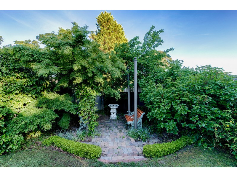 44 Hassans Walls Road, Lithgow NSW 2790