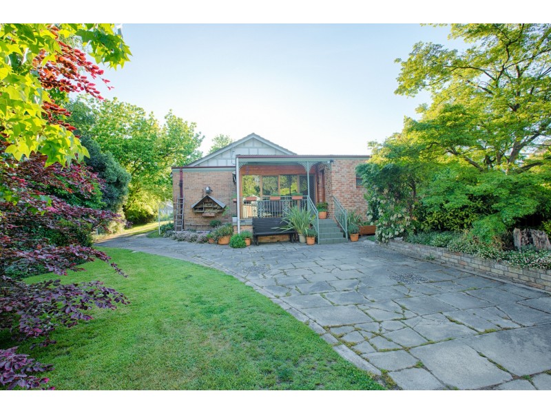 44 Hassans Walls Road, Lithgow NSW 2790