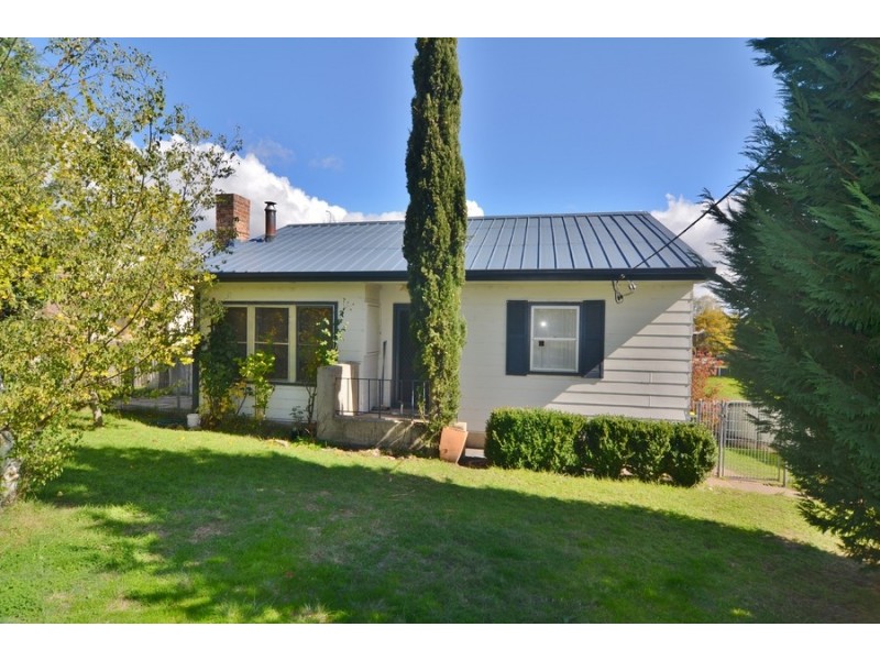 25 Oxley Street, Wallerawang NSW 2845