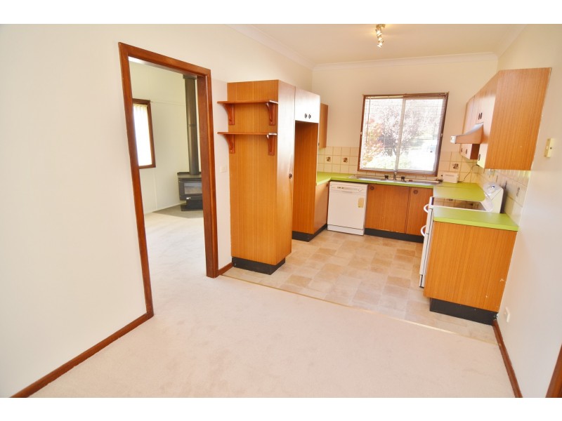 41 Bayonet Street, Lithgow NSW 2790