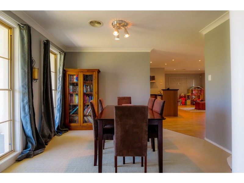 6 Fitzpatrick Place, Lithgow NSW 2790