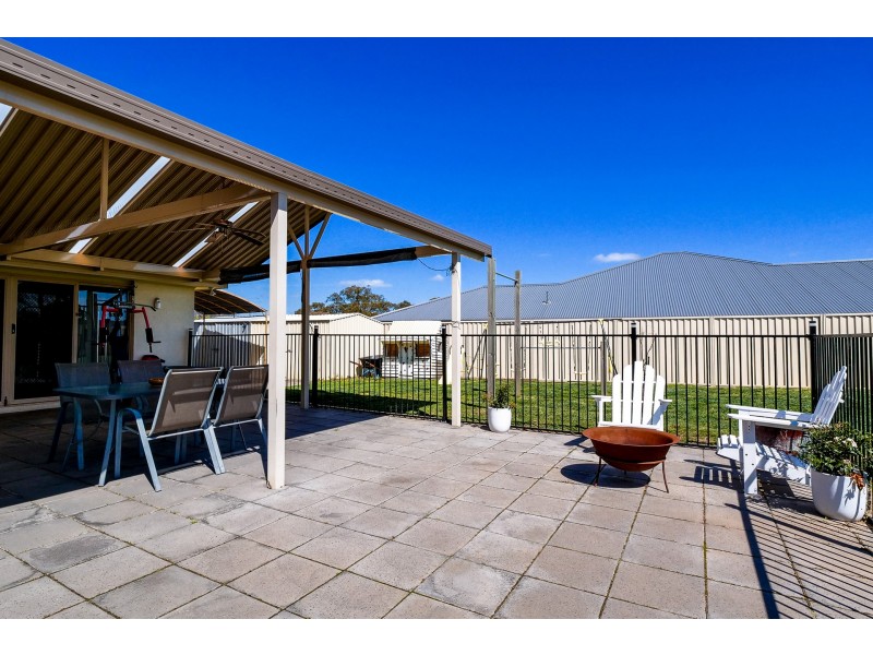 6 Fitzpatrick Place, Lithgow NSW 2790