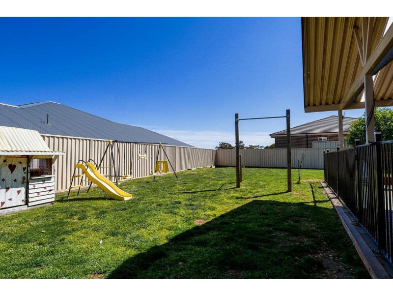 6 Fitzpatrick Place, Lithgow NSW 2790