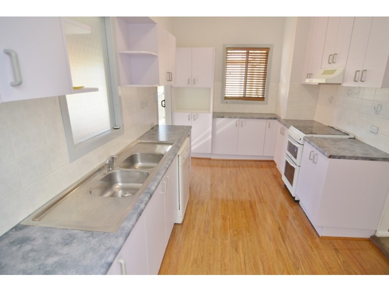 22 Fourth Street, Lithgow NSW 2790