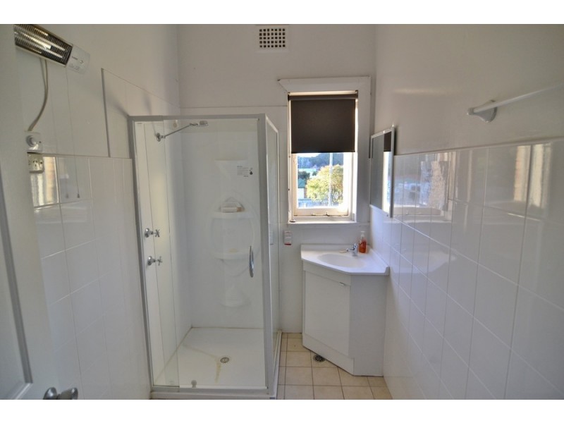 20-22 Castlereagh Highway (royal Hotel), Cullen Bullen NSW 2790