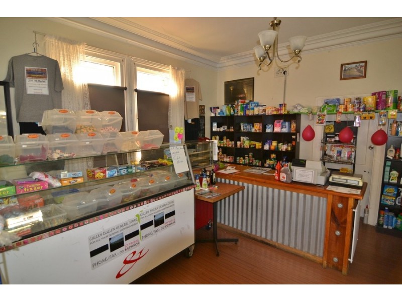 20-22 Castlereagh Highway (royal Hotel), Cullen Bullen NSW 2790