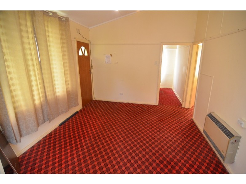 8 Hume Avenue, Wallerawang NSW 2845