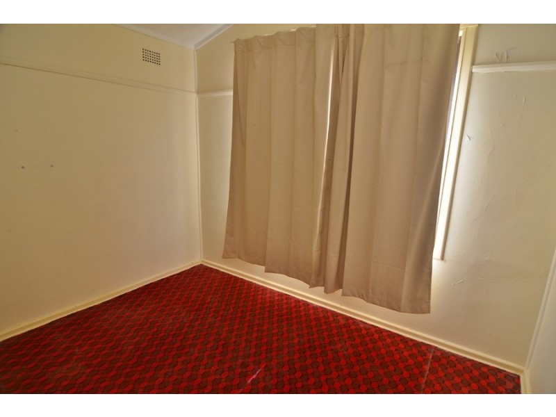 8 Hume Avenue, Wallerawang NSW 2845