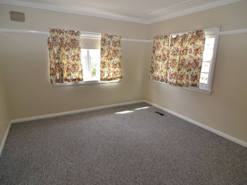 4 Hayley Street, Lithgow NSW 2790