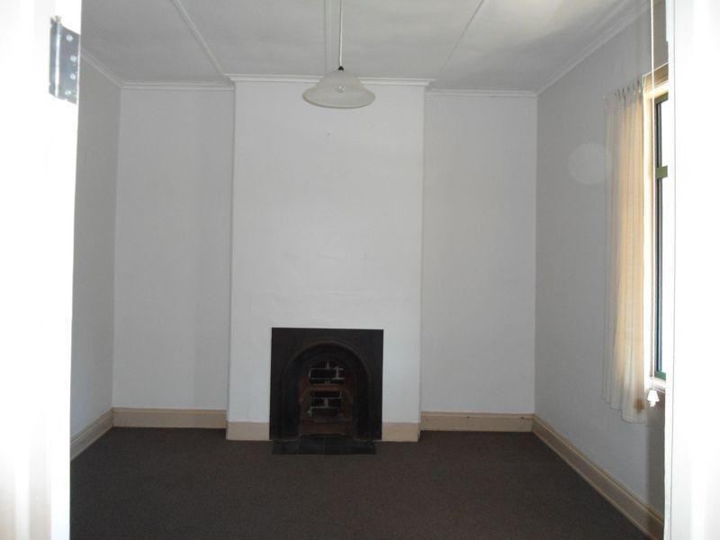 215 Mort Street, Lithgow NSW 2790