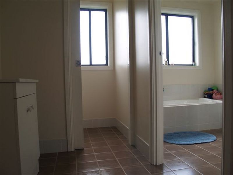 53 Georges Pde, Portland NSW 2847