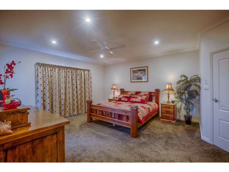 36 Surveyors Way, Lithgow NSW 2790