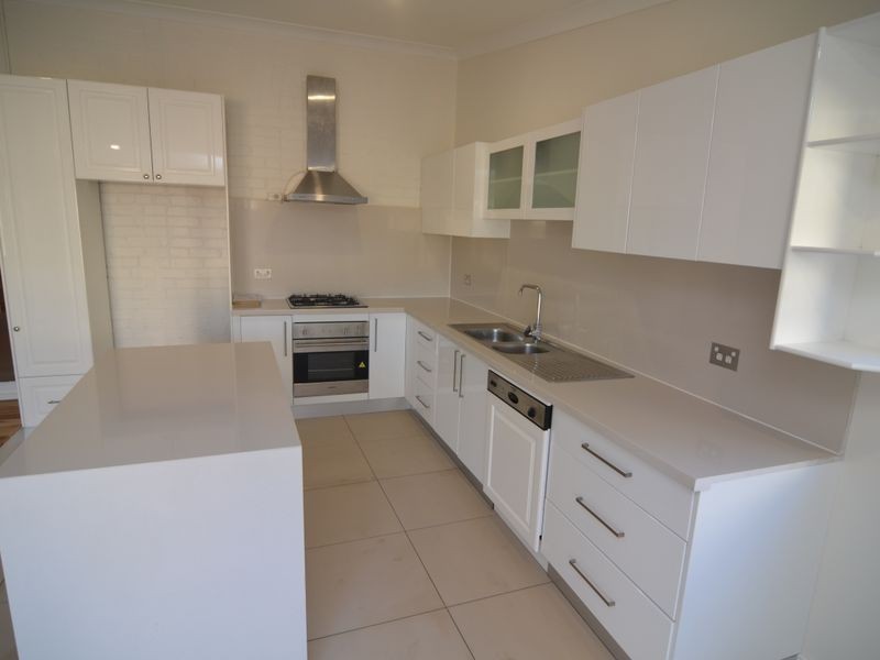 37 Tank Street, Lithgow NSW 2790