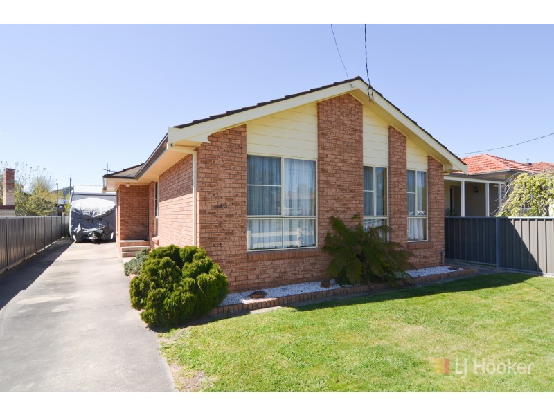 63 Enfield Avenue, Lithgow NSW 2790
