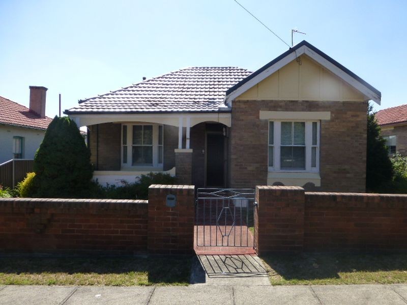 39 Ordnance Ave, Lithgow NSW 2790