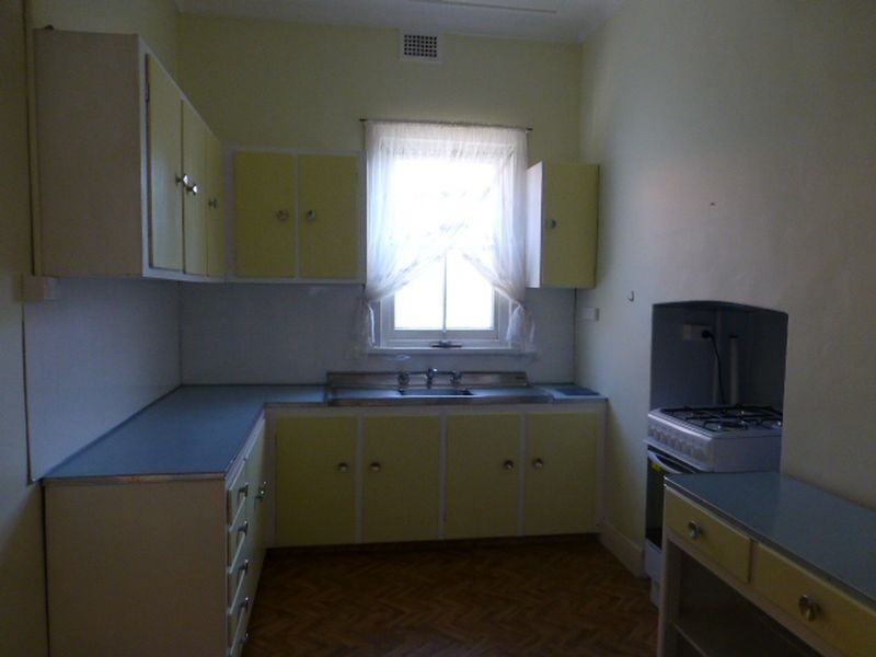 39 Ordnance Ave, Lithgow NSW 2790