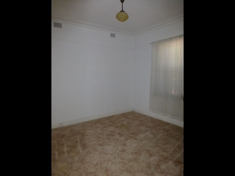 39 Ordnance Ave, Lithgow NSW 2790