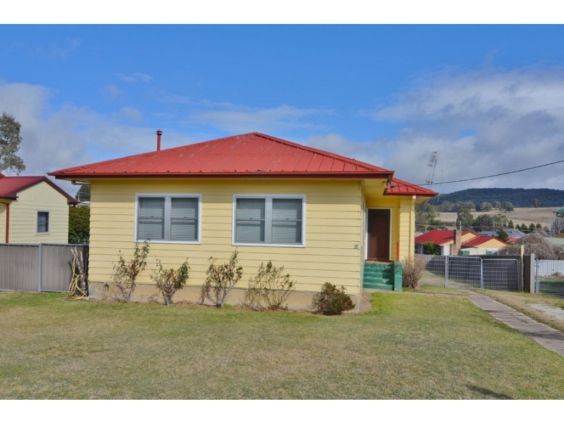 7 Higgins Street, Lithgow NSW 2790