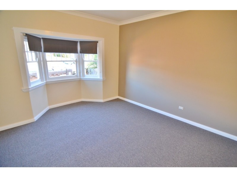 37 Academy Street, Lithgow NSW 2790