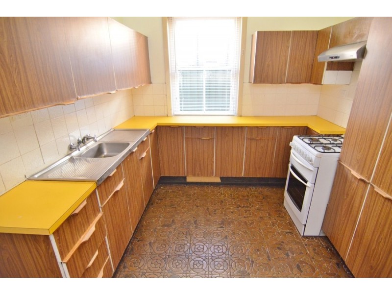 33 Calero Street, Lithgow NSW 2790