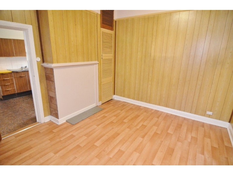 33 Calero Street, Lithgow NSW 2790