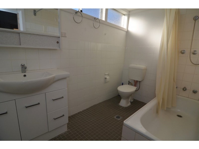 33 Calero Street, Lithgow NSW 2790