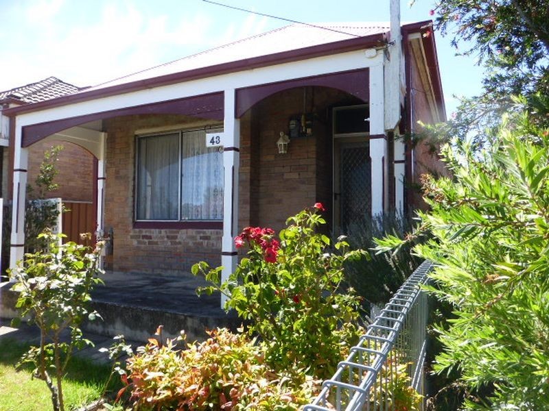 43 Calero Street, Lithgow NSW 2790