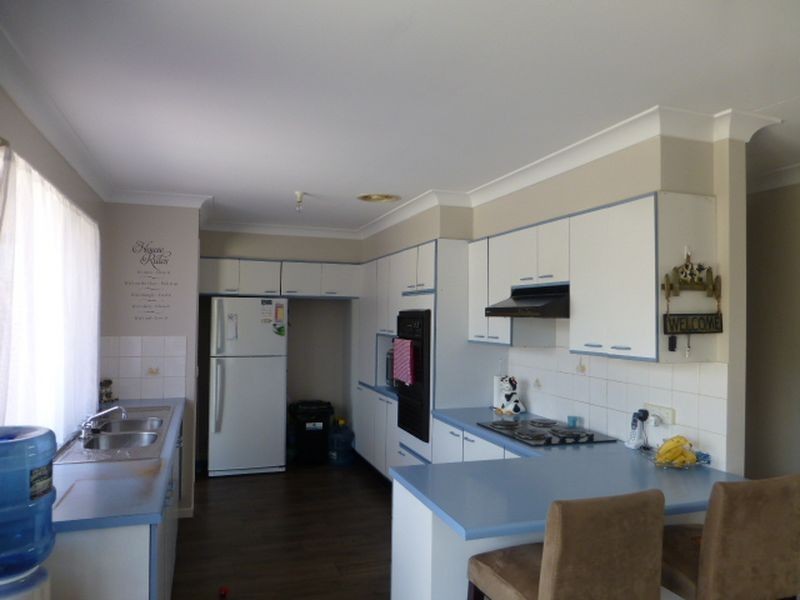 15 Inner Cres, Lithgow NSW 2790