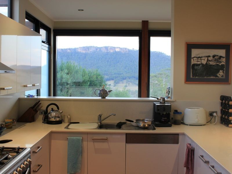 95 McKanes Falls Road, Lithgow NSW 2790