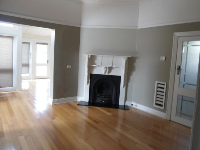 19 Malvern Strret, Lithgow NSW 2790