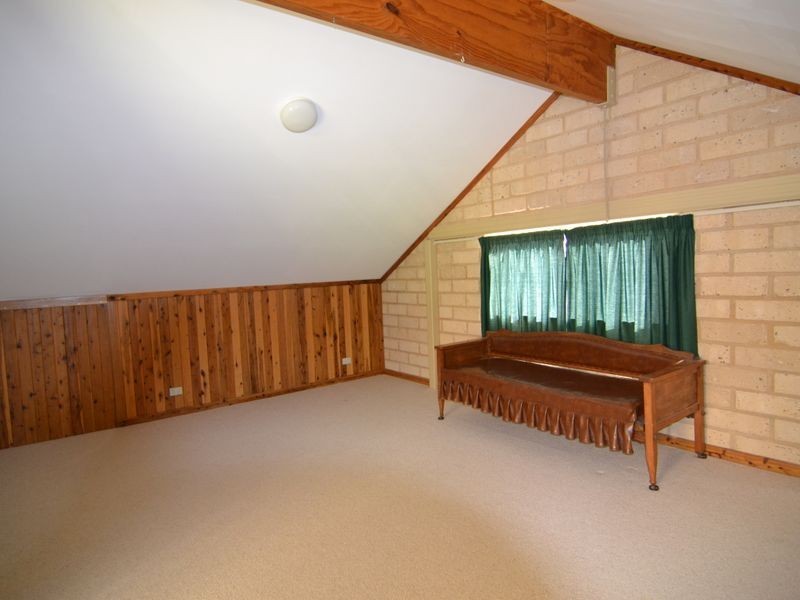 4 Pinegrove Avenue, Wallerawang NSW 2845