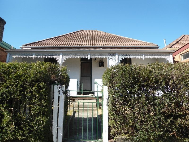 215 Mort Street, Lithgow NSW 2790