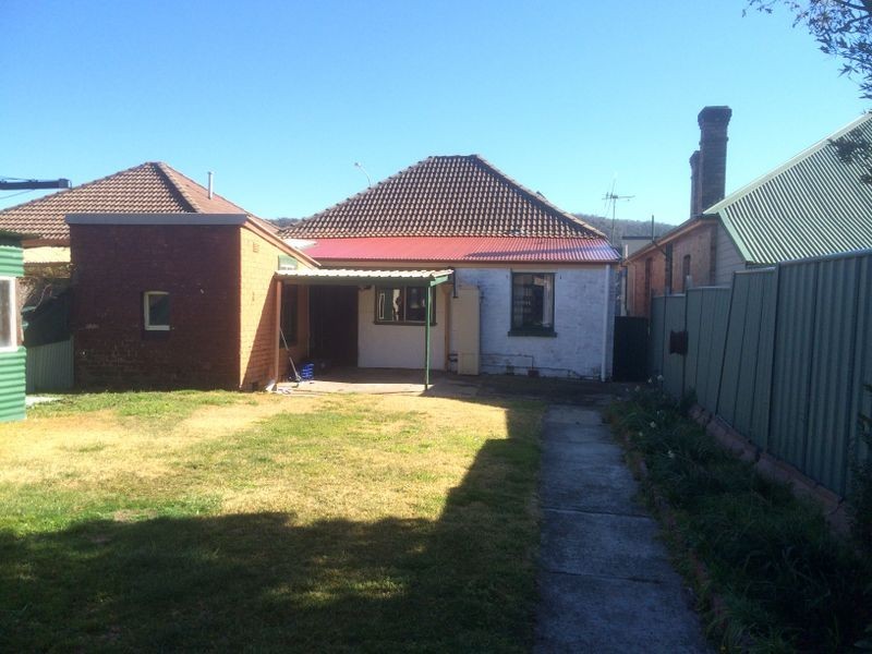 215 Mort Street, Lithgow NSW 2790