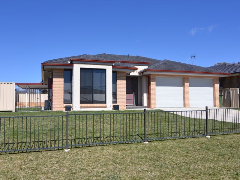 45 Henning Crescent, Wallerawang NSW 2845