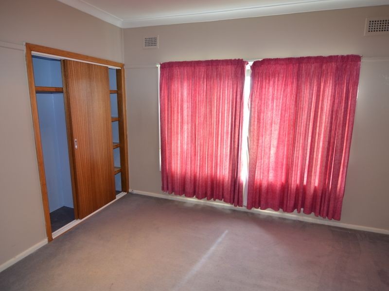 11b Park Ave, Portland NSW 2847