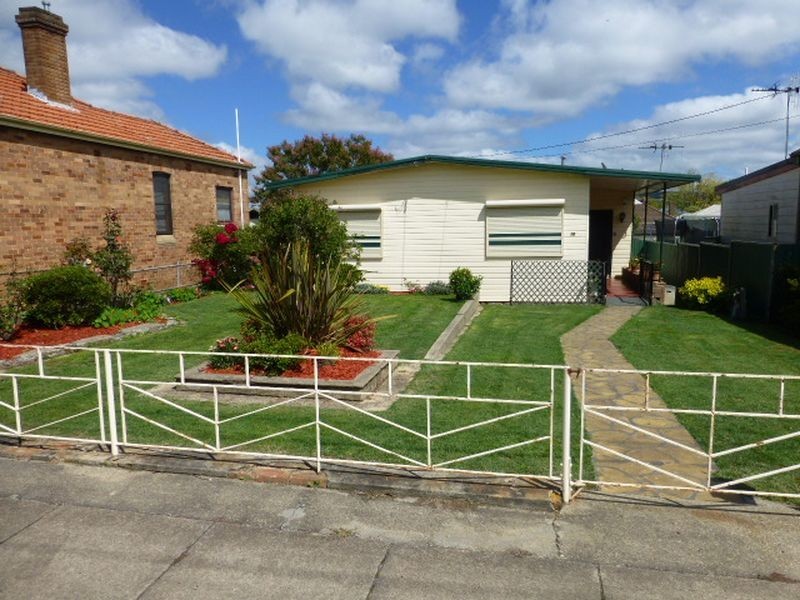 70 Ferro Street, Lithgow NSW 2790