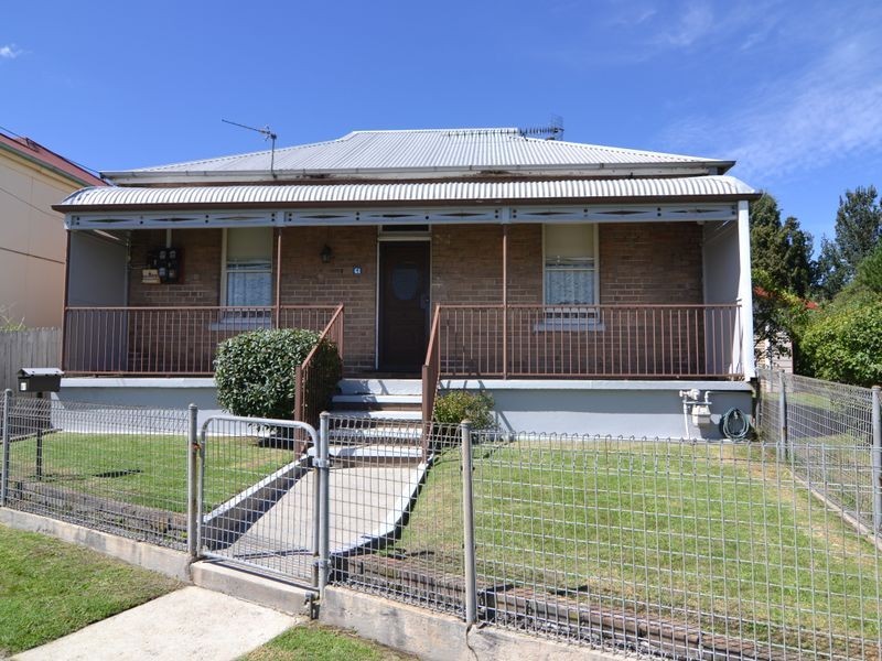 61 Bent Street, Lithgow NSW 2790