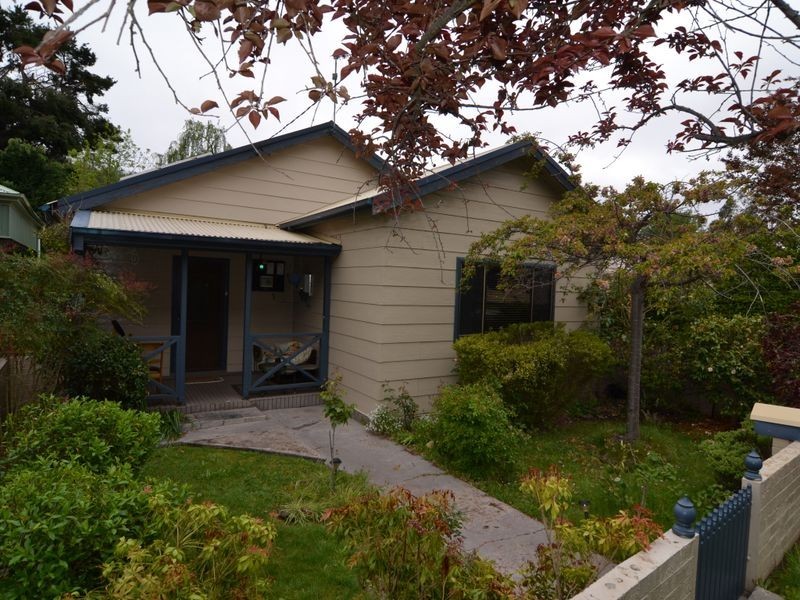 35 Macauley, Lithgow NSW 2790