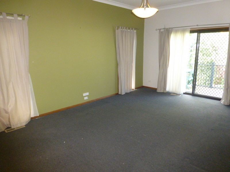 35 Macauley, Lithgow NSW 2790