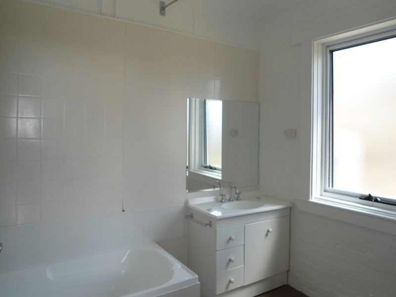 46 Cook Street, Lithgow NSW 2790