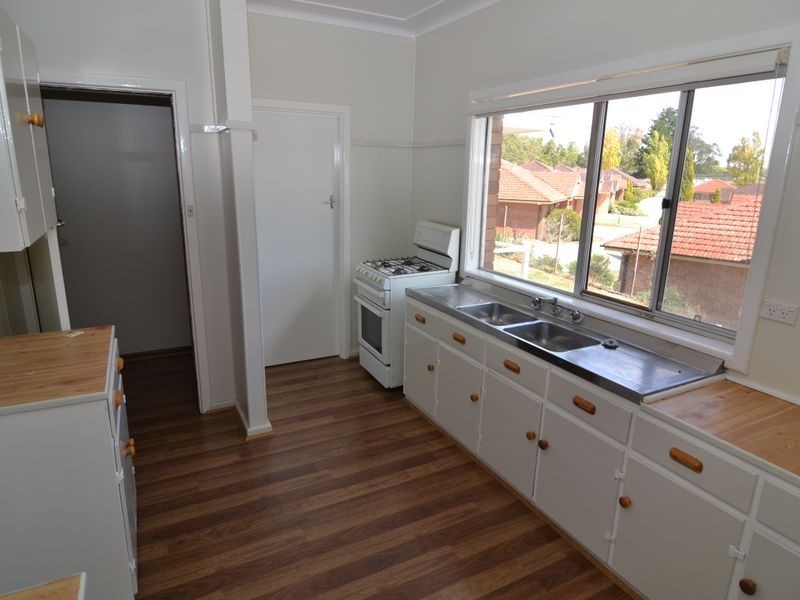 2 Fred Burley Drive, Lithgow NSW 2790