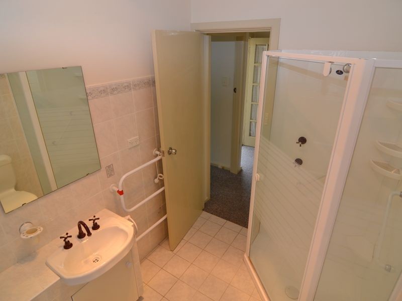 19 Enfield Avenue, Lithgow NSW 2790