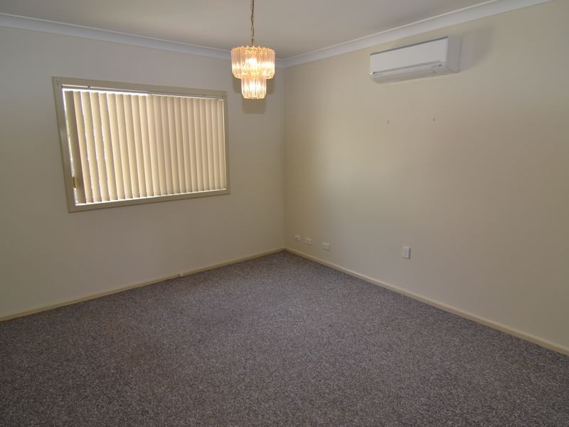19 Enfield Avenue, Lithgow NSW 2790